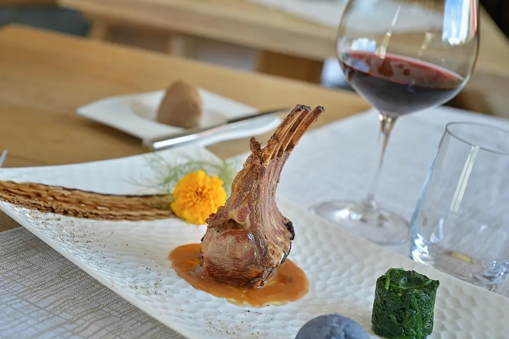 Hotel Astra Livigno 3*,  Itália