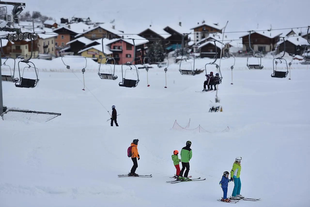 Hotel Astra Livigno 3*,