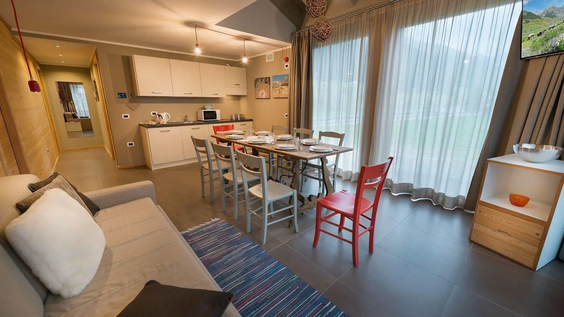 Hotel Astra Livigno 3*,